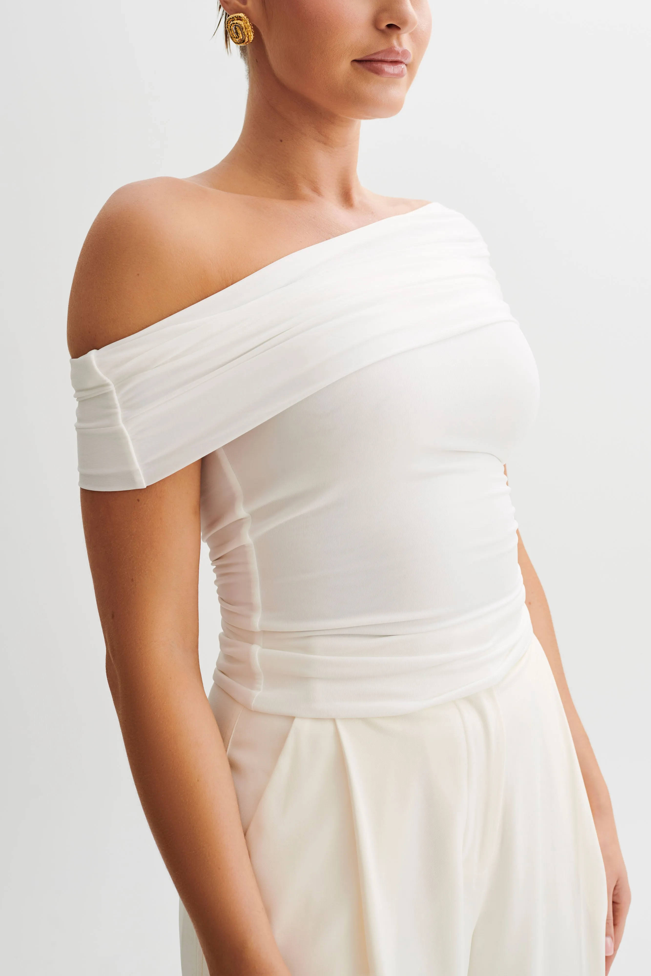 Cassandra Off Shoulder Slinky Top - White