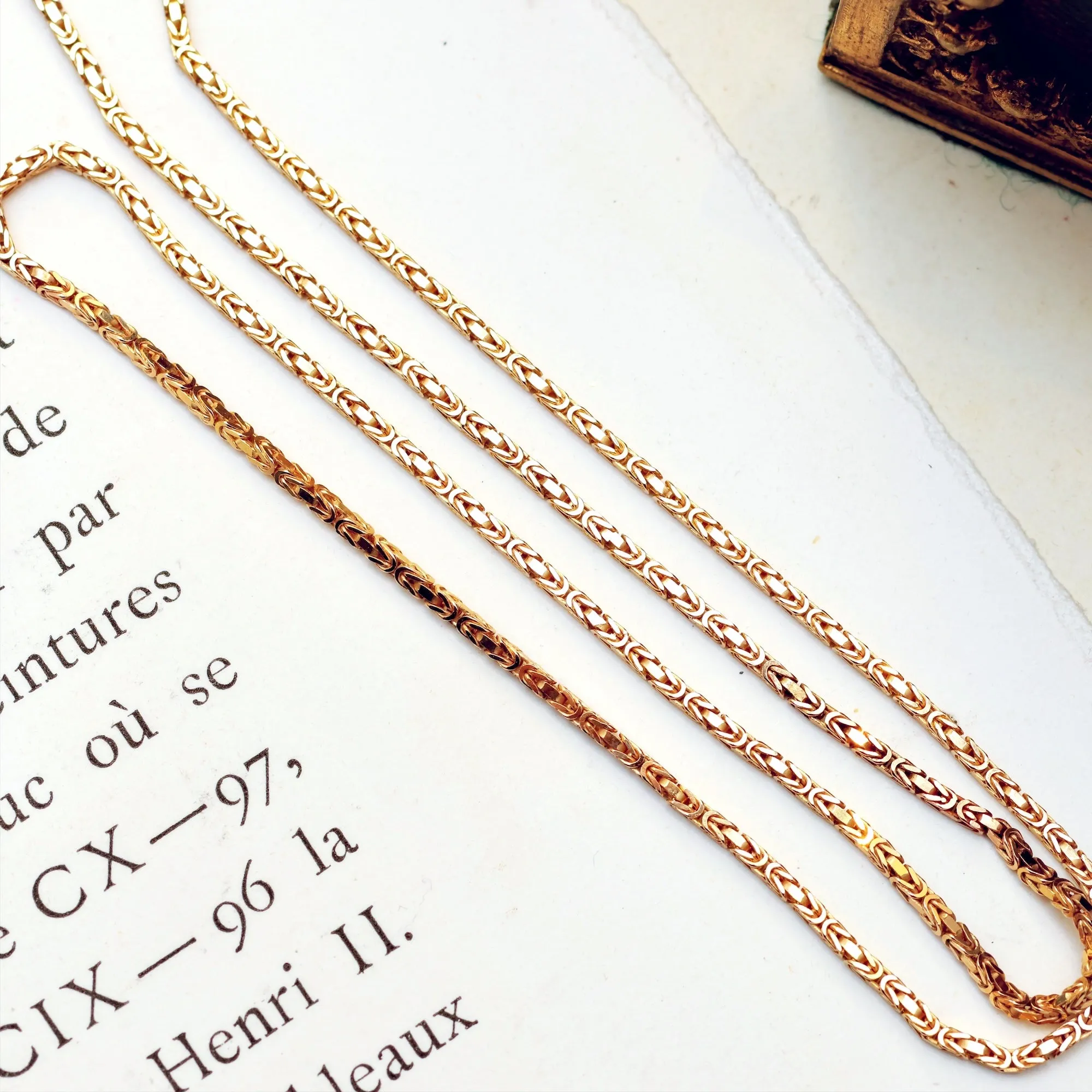 Glamorous Vintage Polished Byzantine Link Chain Necklace